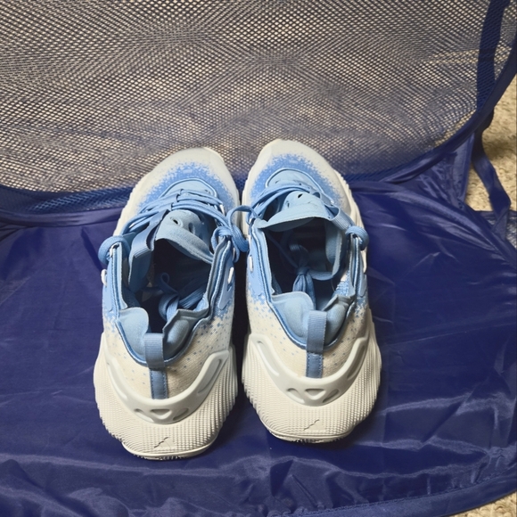 Adidas Trae Young 3 Semi Blue Burst - Picture 5 of 6